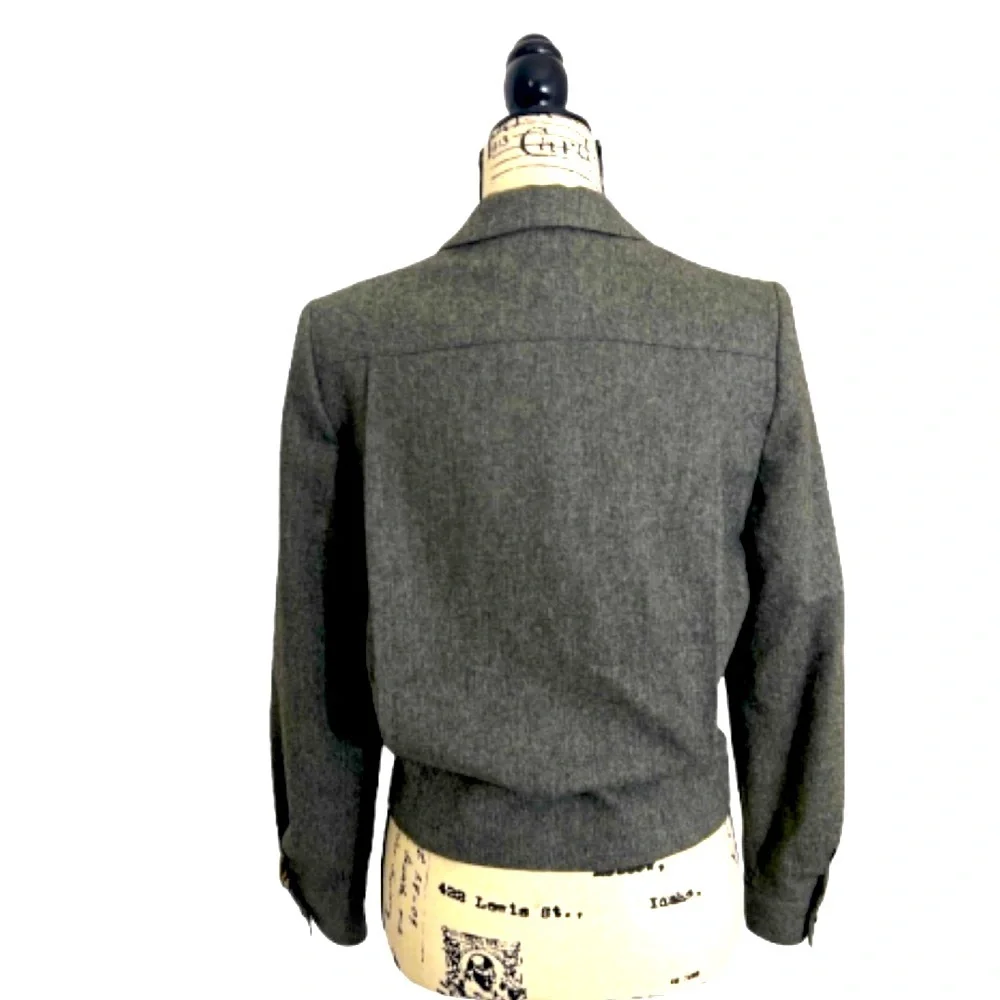 Jones New York Vintage‎ Chic Aline Skirt and Jacket Gray